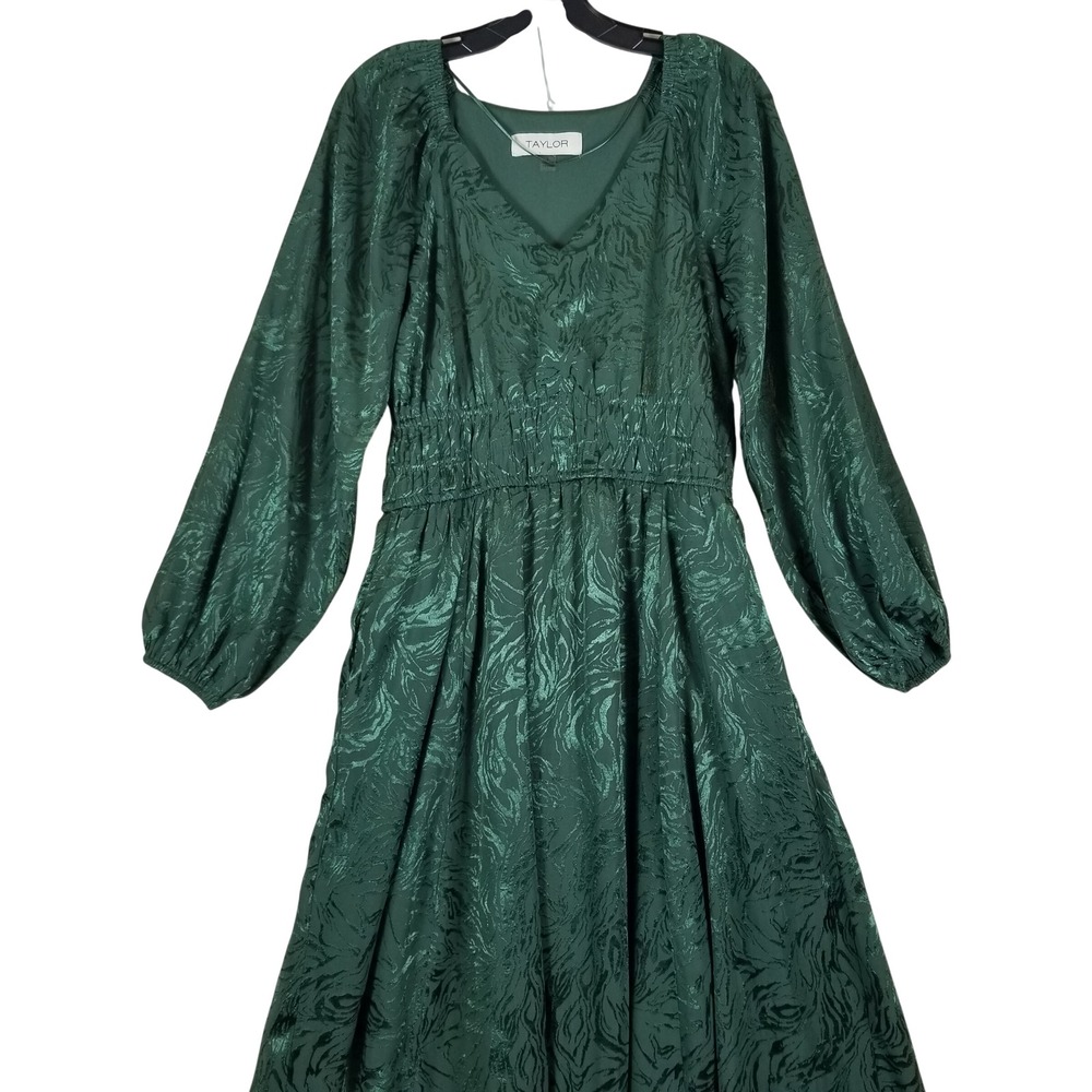 Taylor Women Emerald Green Jacquard Animal Print Midi Dress V-Neck Long Sleeve L